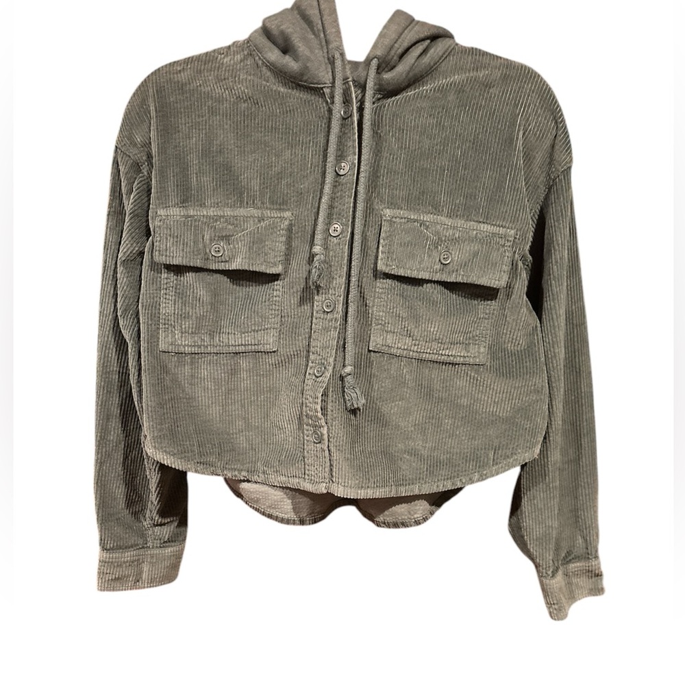 American Eagle Corduroy Button-Up Cropped Shirt Jacket Shacket Green Size Small